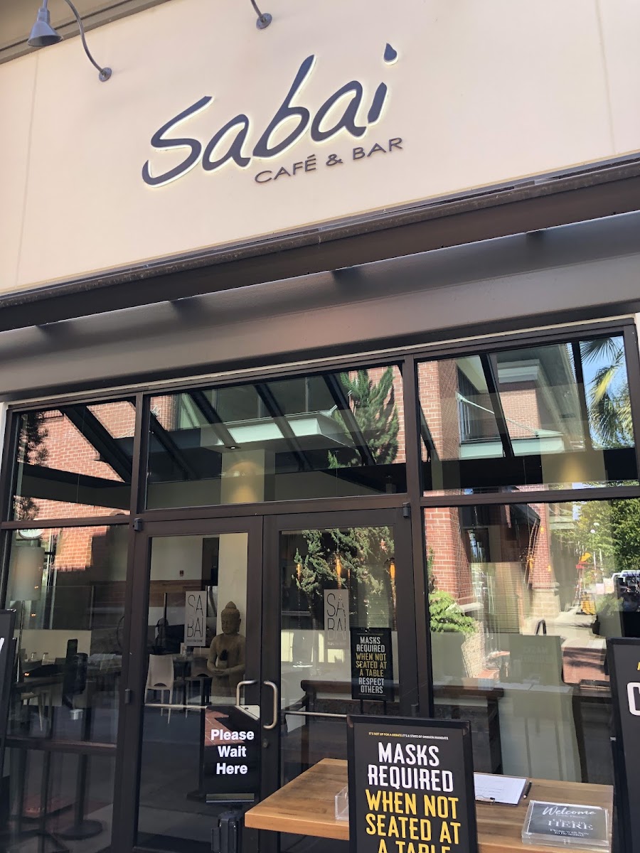 Sabai Cafe & Bar